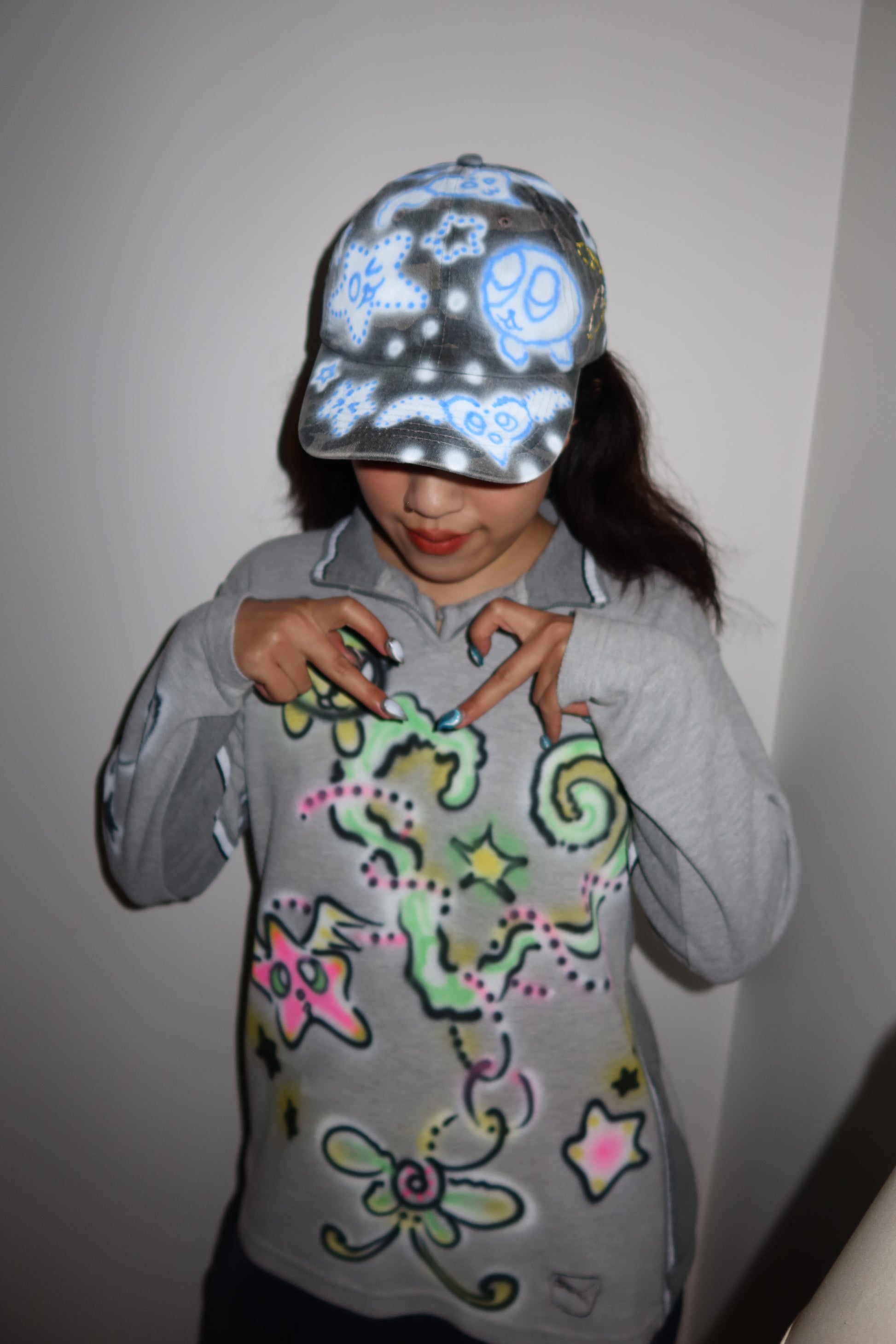 002 Airbrush Grey Top